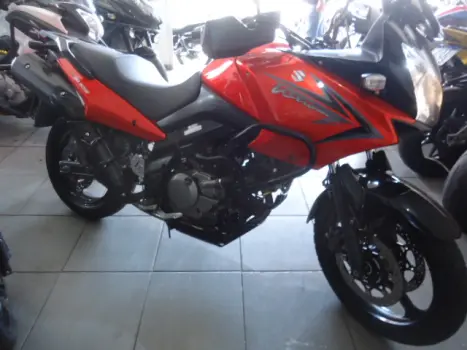 SUZUKI V-Strom DL 650 ABS, Foto 2