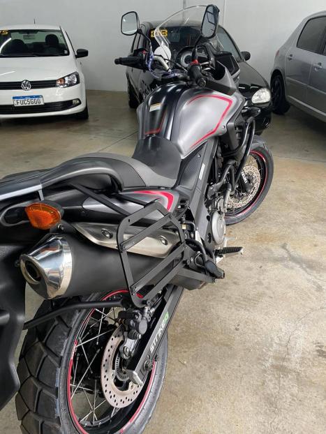SUZUKI V-Strom DL 650 XT, Foto 4 SUZUKI V-Strom DL 650 XT, Foto 4