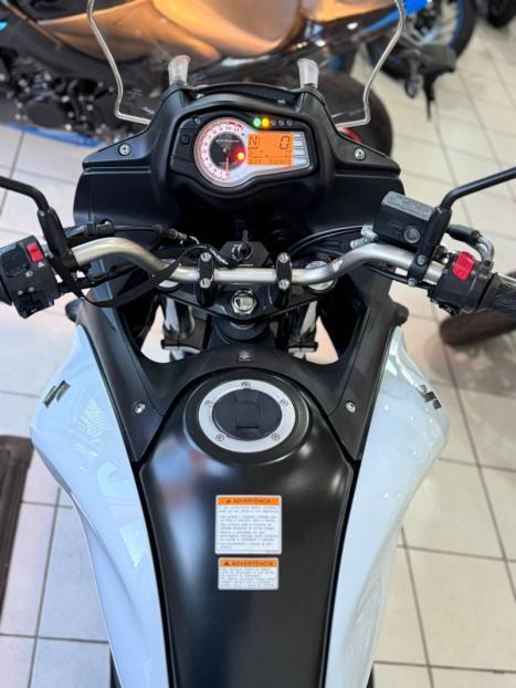 SUZUKI V-Strom DL 650 ABS, Foto 7