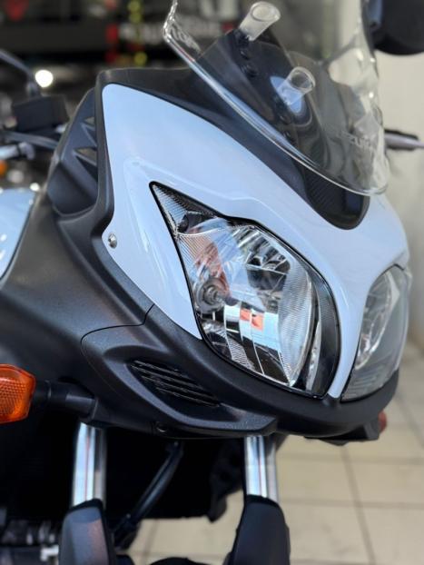 SUZUKI V-Strom DL 650 ABS, Foto 9