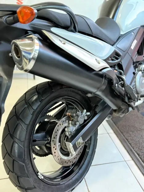 SUZUKI V-Strom DL 650 ABS, Foto 14