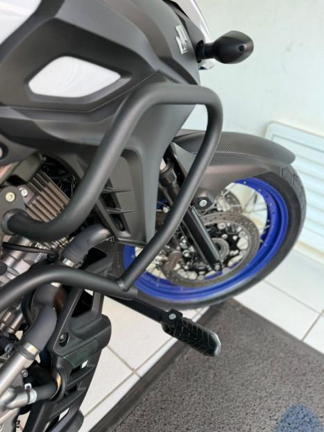 SUZUKI V-Strom DL 650 XT, Foto 8