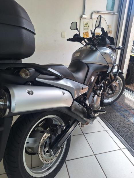 SUZUKI V-Strom DL 650 , Foto 6