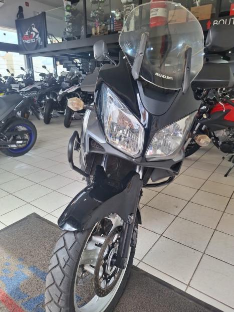 SUZUKI V-Strom DL 650 , Foto 8