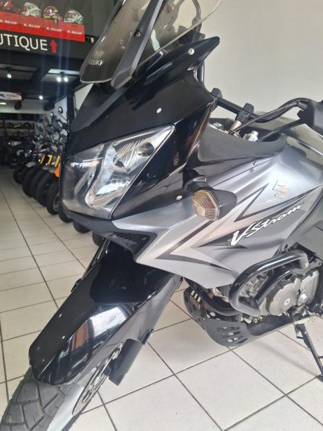 SUZUKI V-Strom DL 650 , Foto 13