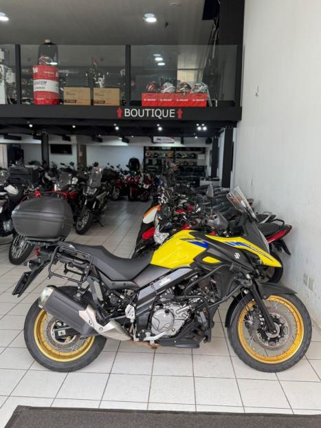 SUZUKI V-Strom DL 650 XT, Foto 1