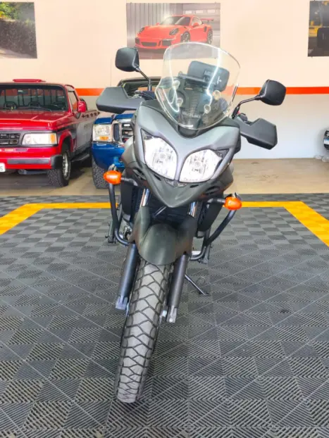 SUZUKI V-Strom DL 650 ABS, Foto 6