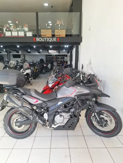 SUZUKI V-Strom DL 650 XT, Foto 1