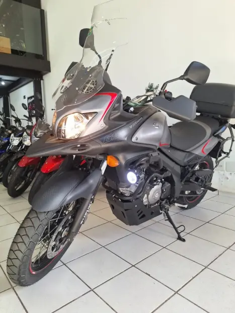 SUZUKI V-Strom DL 650 XT, Foto 4