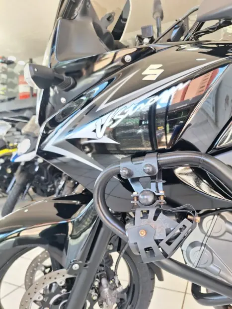SUZUKI V-Strom DL 650 , Foto 12