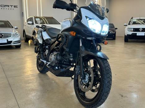 SUZUKI V-Strom DL 650 ABS, Foto 3