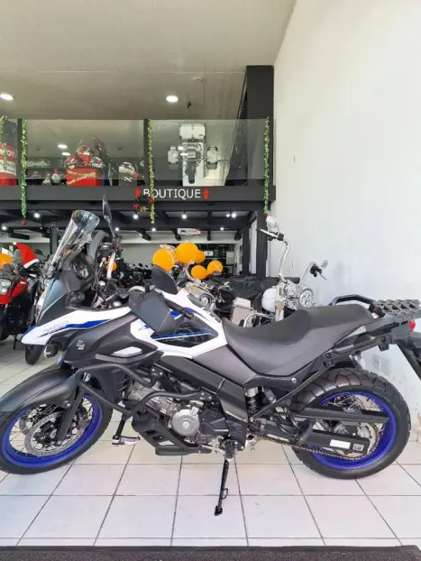 SUZUKI V-Strom DL 650 XT, Foto 2
