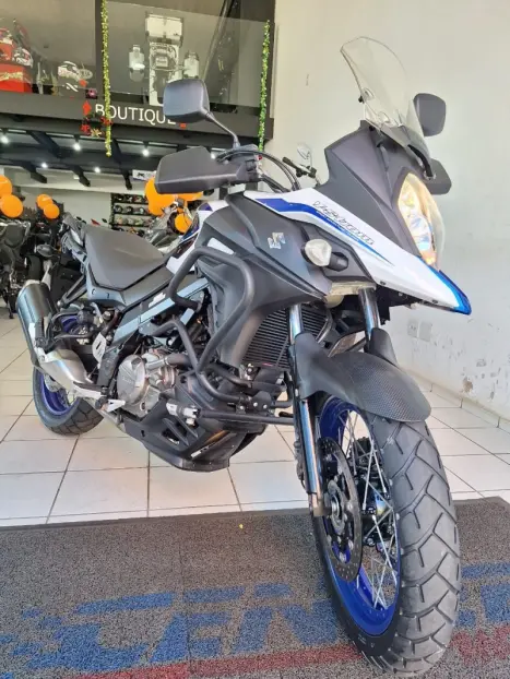SUZUKI V-Strom DL 650 XT, Foto 4
