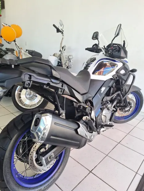 SUZUKI V-Strom DL 650 XT, Foto 7