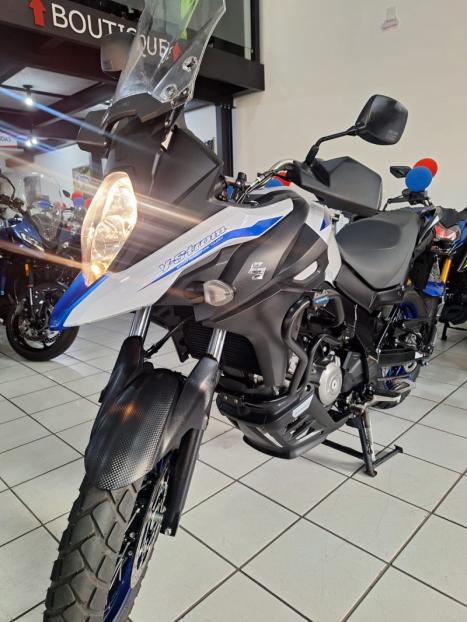 SUZUKI V-Strom DL 650 XT, Foto 4