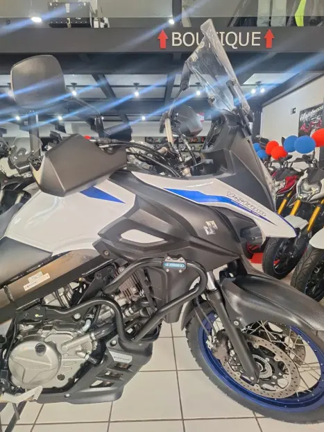 SUZUKI V-Strom DL 650 XT, Foto 13