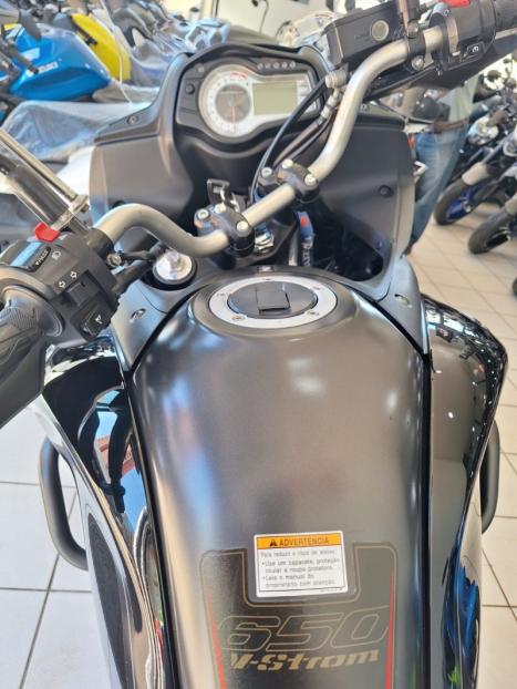 SUZUKI V-Strom DL 650 XT, Foto 18