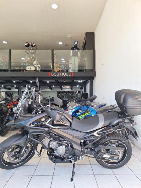 SUZUKI V-Strom DL 650 XT, Foto 2