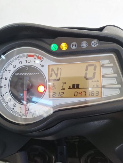SUZUKI V-Strom DL 650 XT, Foto 3