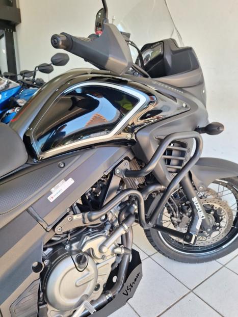 SUZUKI V-Strom DL 650 XT, Foto 14