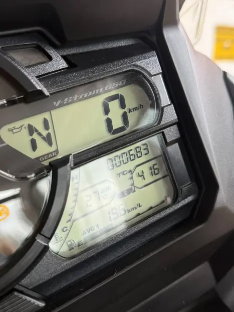 SUZUKI V-Strom DL 650 XT, Foto 3