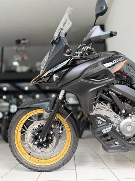SUZUKI V-Strom DL 650 XT, Foto 6