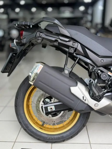 SUZUKI V-Strom DL 650 XT, Foto 8