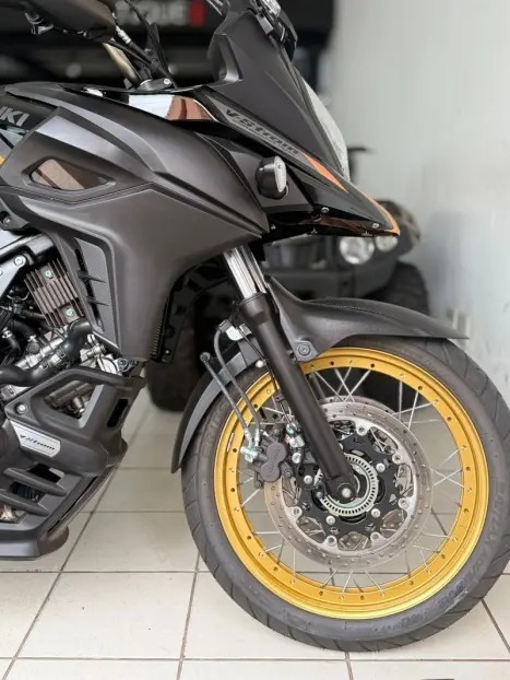 SUZUKI V-Strom DL 650 XT, Foto 9