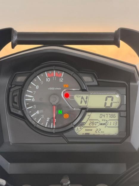 SUZUKI V-Strom DL 650 XT, Foto 3