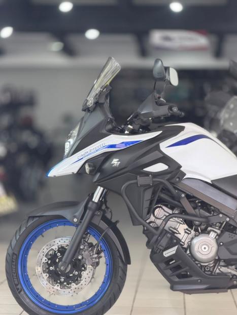 SUZUKI V-Strom DL 650 XT, Foto 6