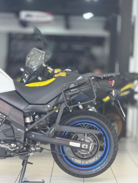 SUZUKI V-Strom DL 650 XT, Foto 9