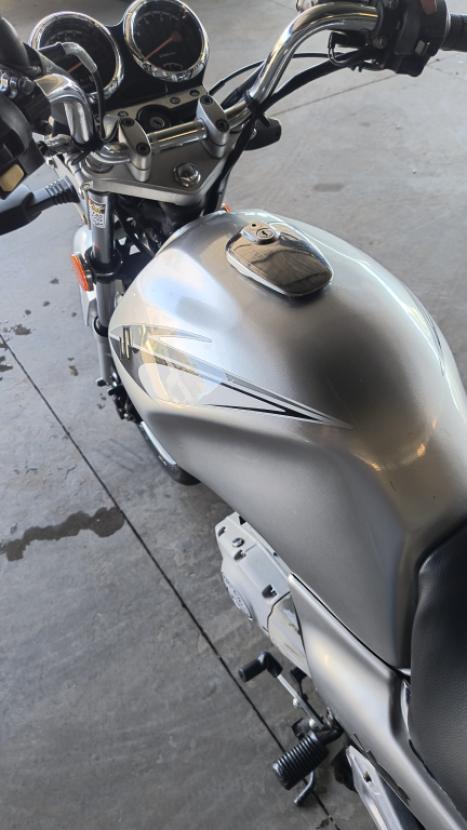 SUZUKI Yes 125 EN, Foto 2