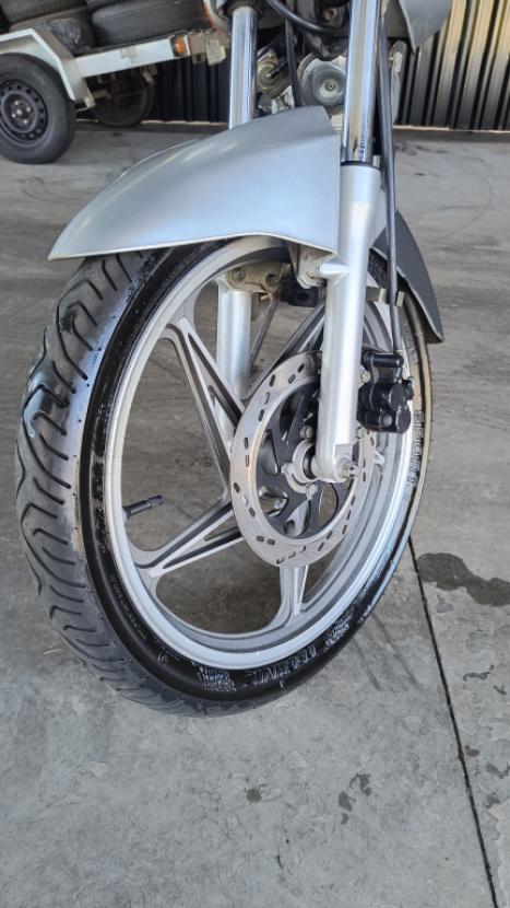 SUZUKI Yes 125 EN, Foto 6