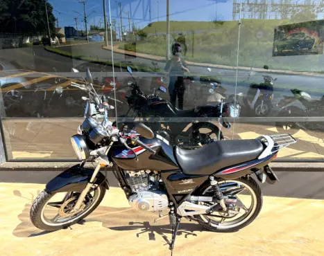 SUZUKI Yes 125 EN, Foto 10