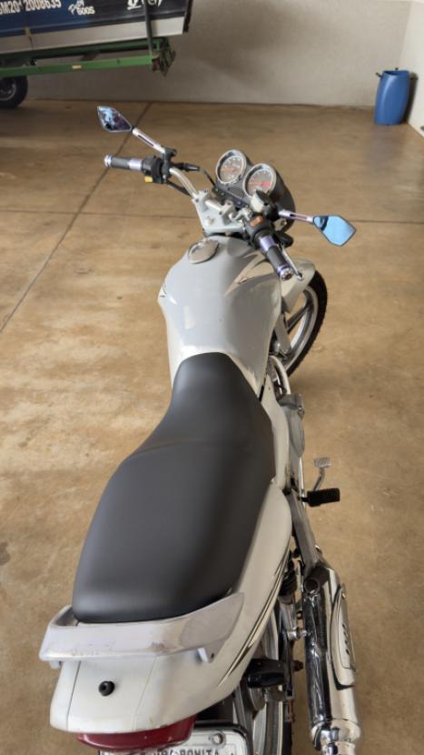 SUZUKI Yes 125 EN, Foto 3