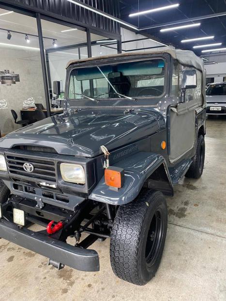TOYOTA Bandeirante 3.7 4X4 DIESEL TETO RÍGIDO, Foto 5