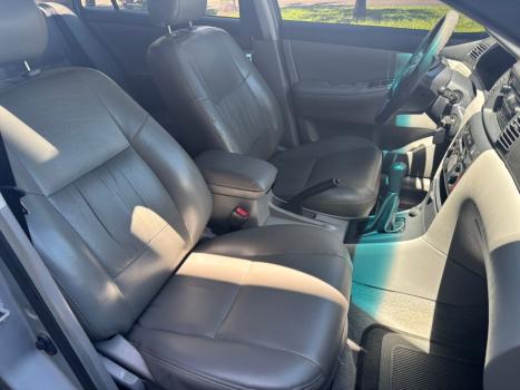 TOYOTA Corolla 1.8 16V 4P XEI, Foto 11