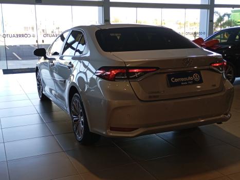 TOYOTA Corolla 2.0 16V 4P XEI FLEX AUTOMÁTICO, Foto 5 TOYOTA Corolla 2.0 16V 4P XEI FLEX AUTOMÁTICO, Foto 5