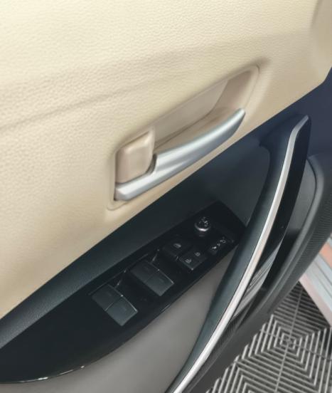 TOYOTA Corolla 2.0 16V 4P ALTIS FLEX AUTOM�TICO, Foto 9