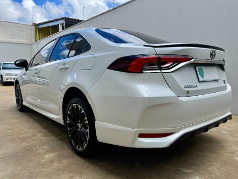 TOYOTA Corolla 2.0 16V 4P VVT-IE FLEX GR-S DIRECT SHIFT AUTOMÁTICO CVT, Foto 5