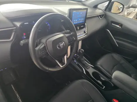 TOYOTA Corolla Cross 2.0 16V 4P FLEX VVT-IE XRE DIRECT SHIFT AUTOM�TICO CVT, Foto 19