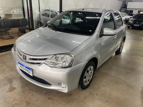 TOYOTA Etios Hatch 1.5 16V 4P FLEX XS, Foto 2