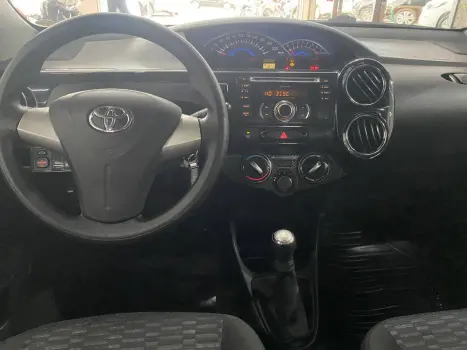 TOYOTA Etios Hatch 1.5 16V 4P FLEX XS, Foto 11