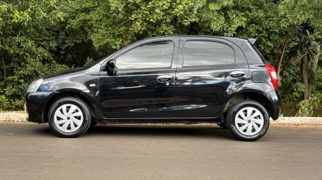 TOYOTA Etios Hatch 1.3 16V 4P FLEX XS, Foto 4