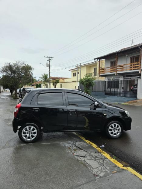 TOYOTA Etios Hatch 1.3 16V 4P FLEX X, Foto 10
