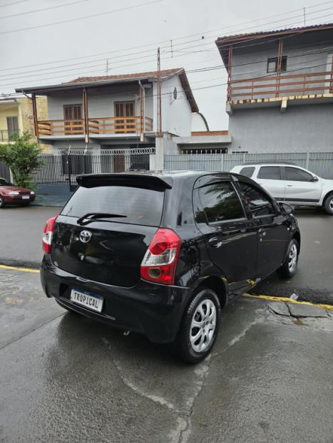 TOYOTA Etios Hatch 1.3 16V 4P FLEX X, Foto 11
