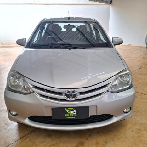 TOYOTA Etios Sedan 1.5 16V 4P FLEX X AUTOMTICO, Foto 3