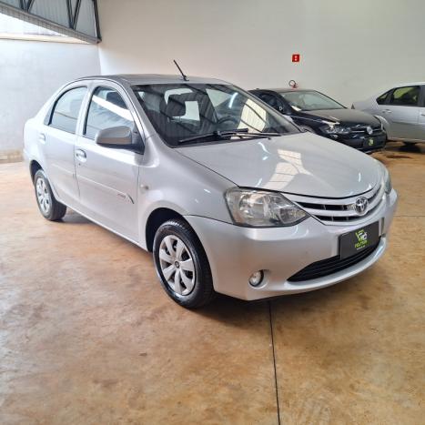 TOYOTA Etios Sedan 1.5 16V 4P FLEX X AUTOMTICO, Foto 7