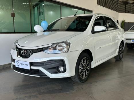 TOYOTA Etios Sedan 1.5 16V 4P FLEX PLATINUM, Foto 1
