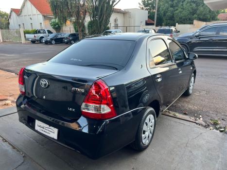 TOYOTA Etios Sedan 1.5 16V 4P FLEX X AUTOMTICO, Foto 4